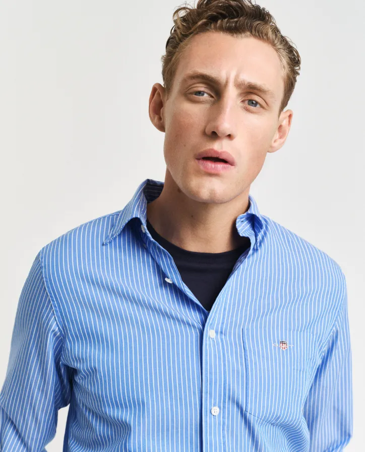 GANT<BR>
Regular Fit Classic Striped Poplin Shirt<BR>
451<BR>