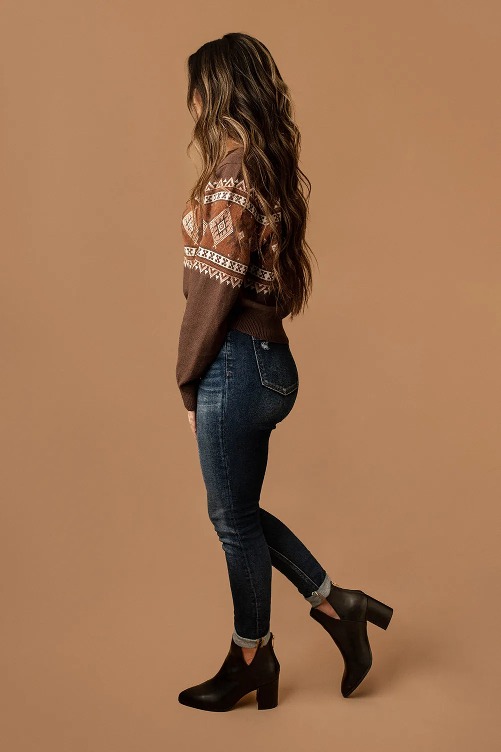 Made For Me Jacquard Knit Sweater (Brown)