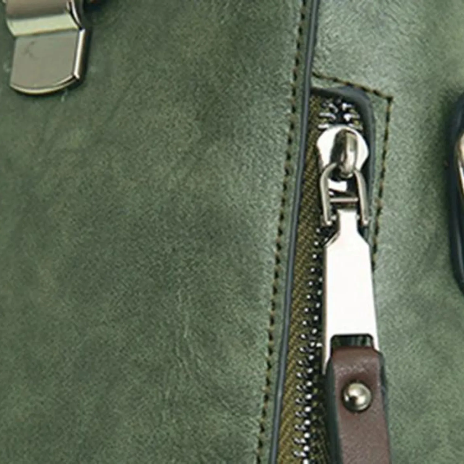 Trendy Tassel Accent Messenger Bag
